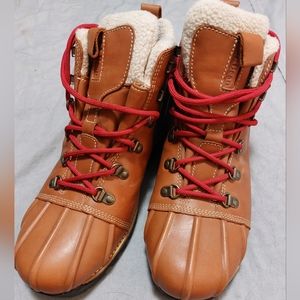 LL Bean Mountaineering Hiking Boots Vibram